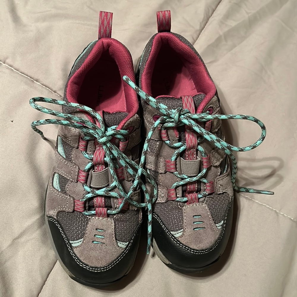 Perfect for going on a hike! LL Bean hiking shoes size 4
